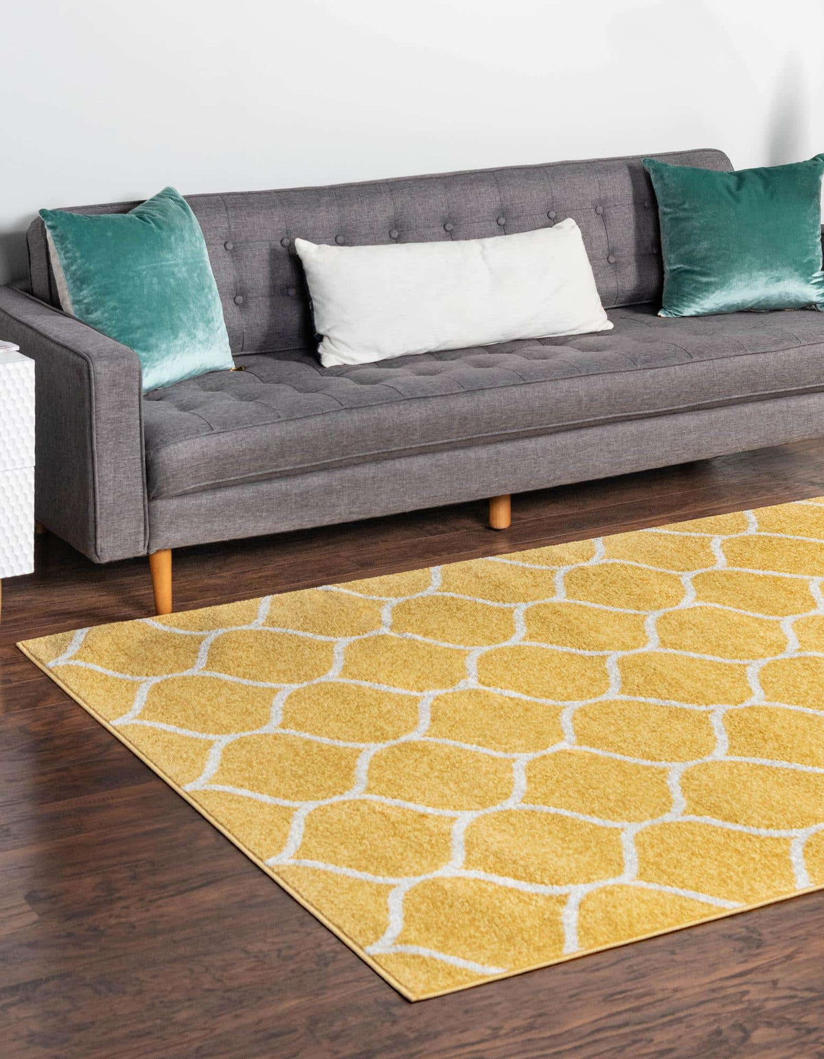 Rechteck Teppich Trellis Frieze in Gelb von Hadorn™ - Lifestyle Image