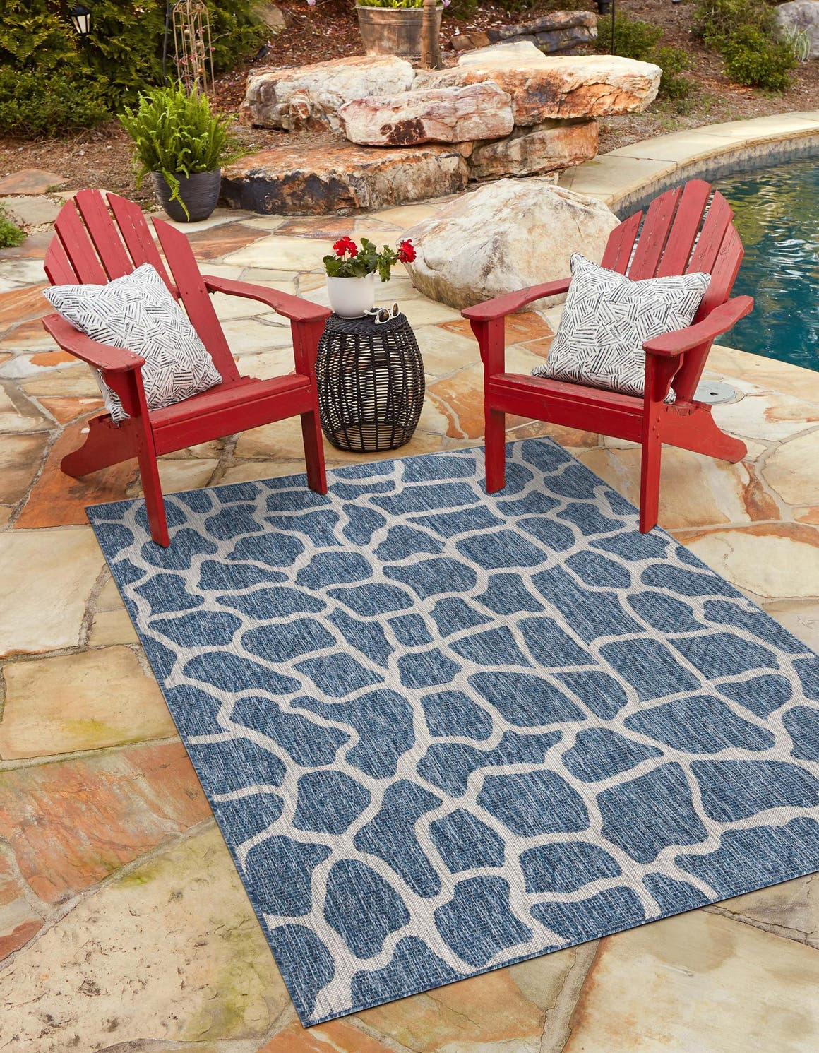 Rechteck Outdoor Teppich Outdoor Safari in Blau von Hadorn™ - Lifestyle Image