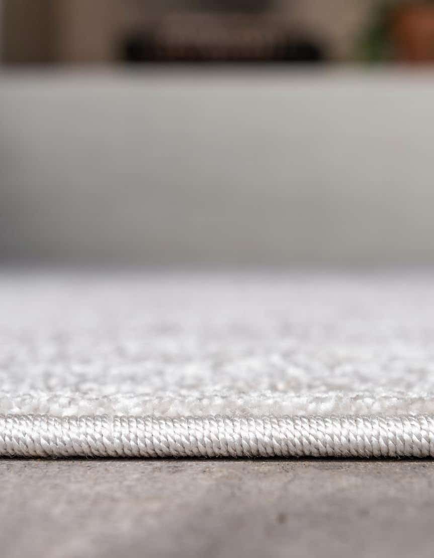 Rechteck Outdoor Teppich Sabrina Soto Outdoor in Grau von Hadorn™ - Lifestyle Image