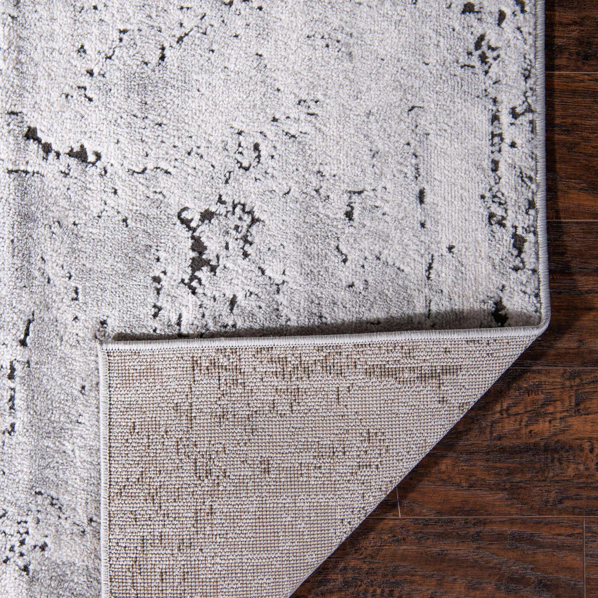 Rechteck Teppich Leipzig in Grau von Hadorn™ - Lifestyle Image