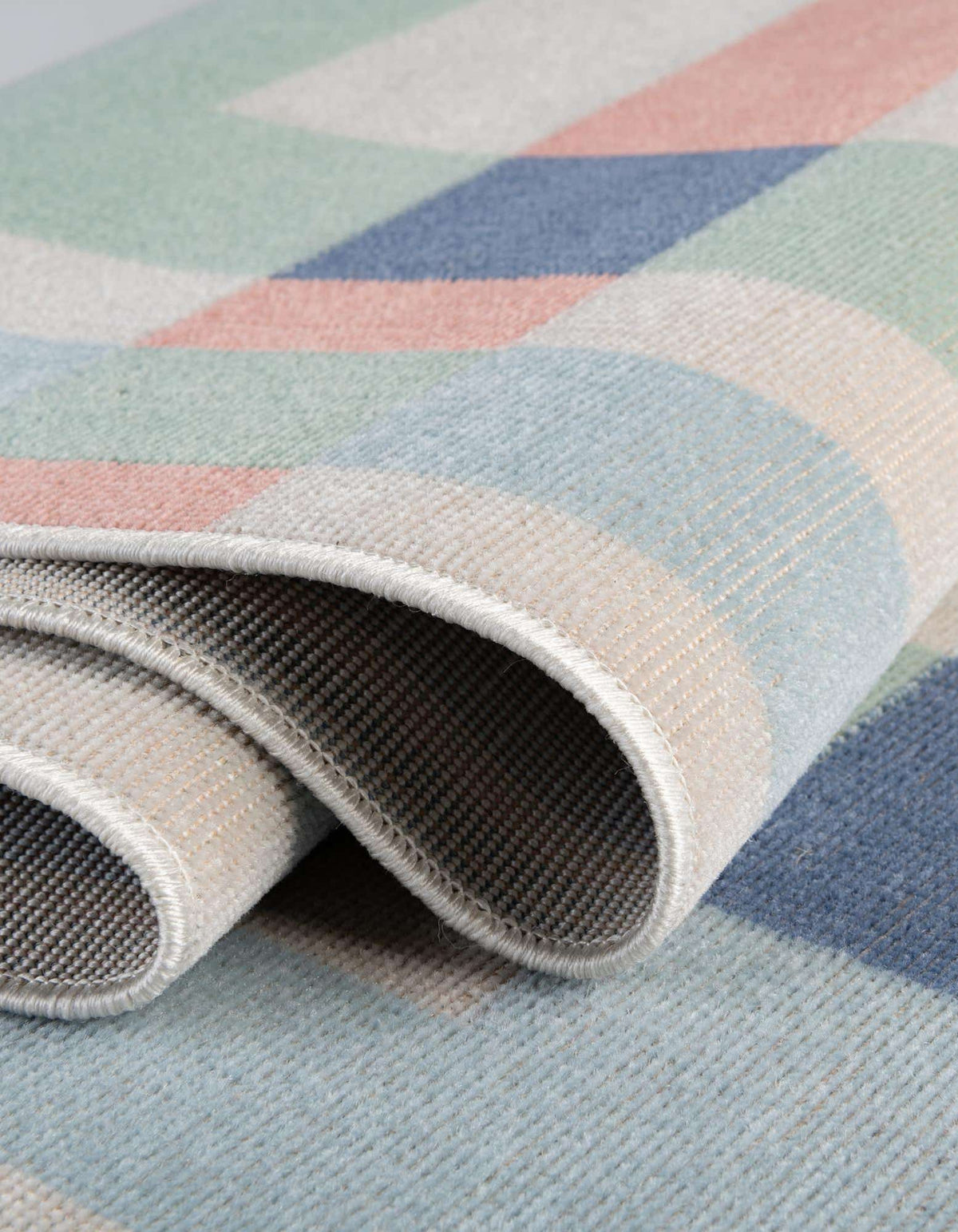 Rund Teppich Lotus in Mehrfarbig von Hadorn™ - Lifestyle Image