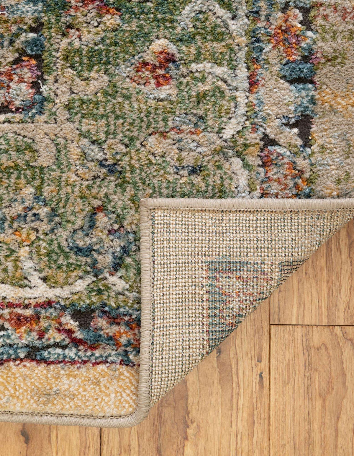Quadratisch Teppich Isabella in Grün von Hadorn™ - Lifestyle Image