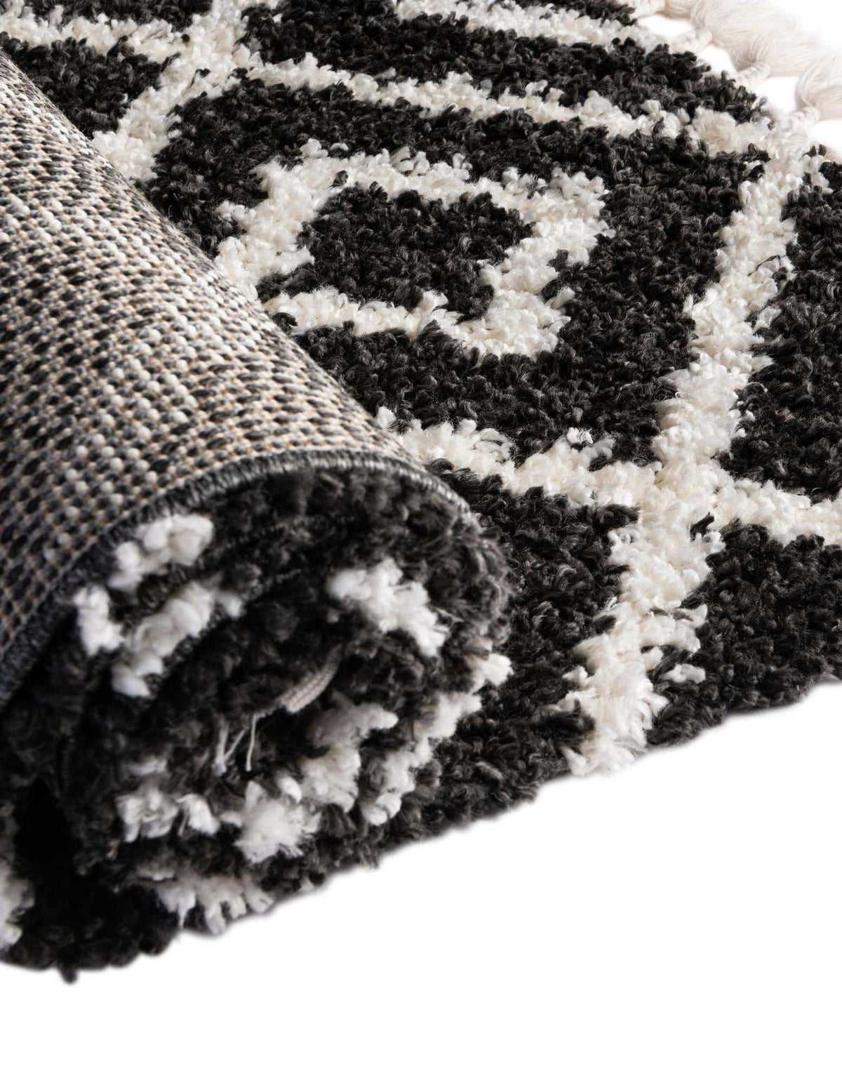 Rechteck Hochflorteppich Lagom Shag in Schwarz und Weiss von Hadorn™ - Lifestyle Image