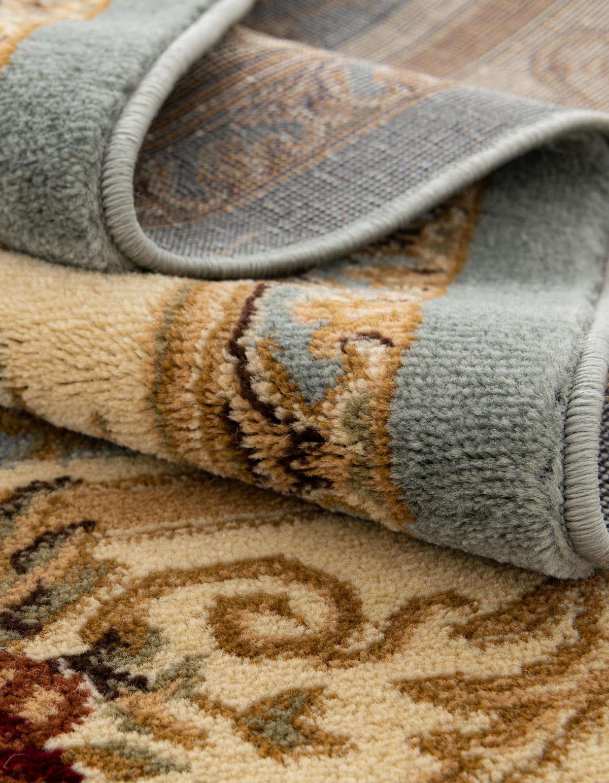 Läufer Teppich Classic Aubusson in Hellblau von Hadorn™ - Lifestyle Image
