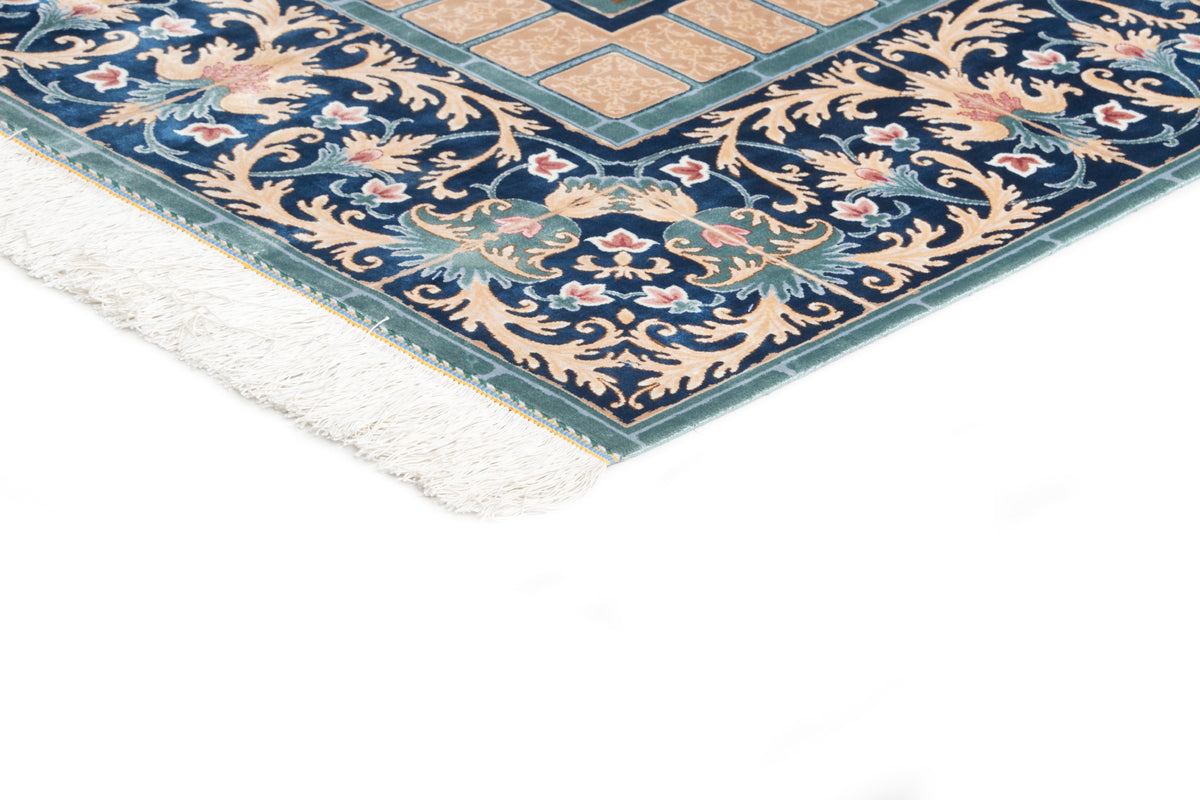 Quadratisch Teppich Ghom Design in Blau von Hadorn™ - Lifestyle Image