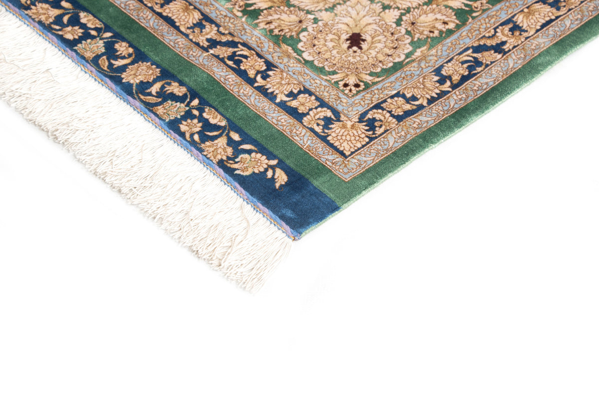 Rechteck Teppich Ghom Design in Grün von Hadorn™ - Lifestyle Image